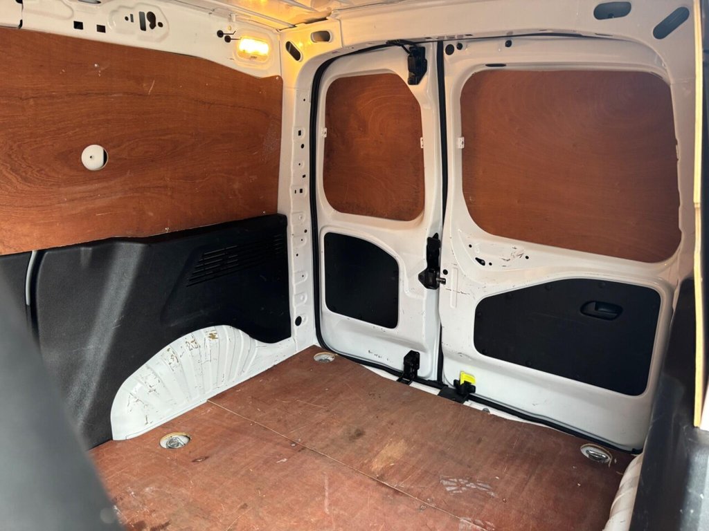 Used Peugeot Partner 2019 for sale - 77693298: Photo 16