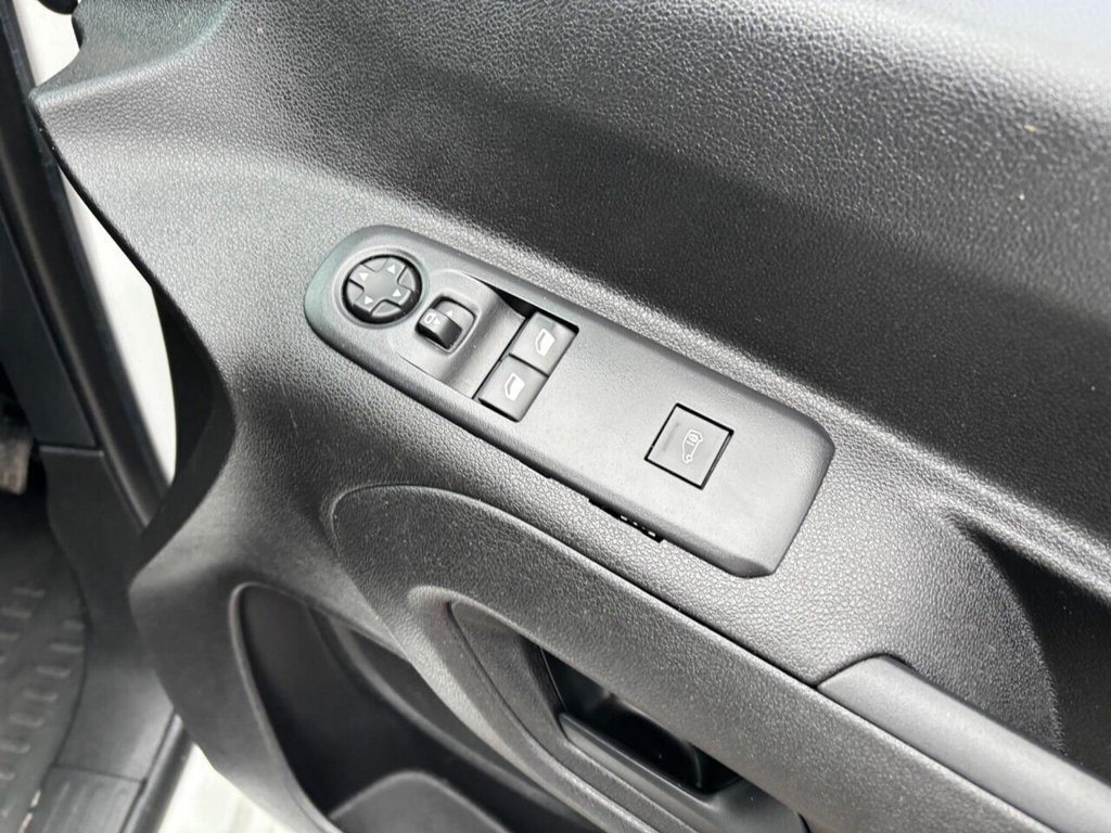 Used Peugeot Partner 2019 for sale - 77693298: Photo 17