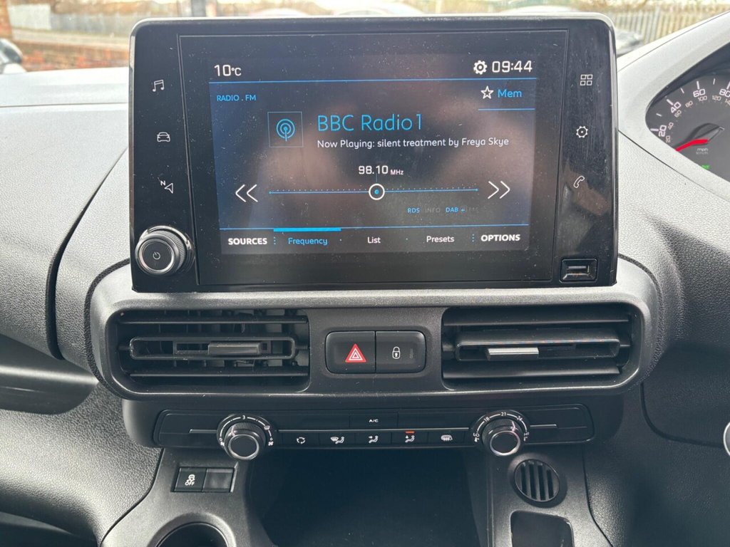 Used Peugeot Partner 2019 for sale - 77693298: Photo 28