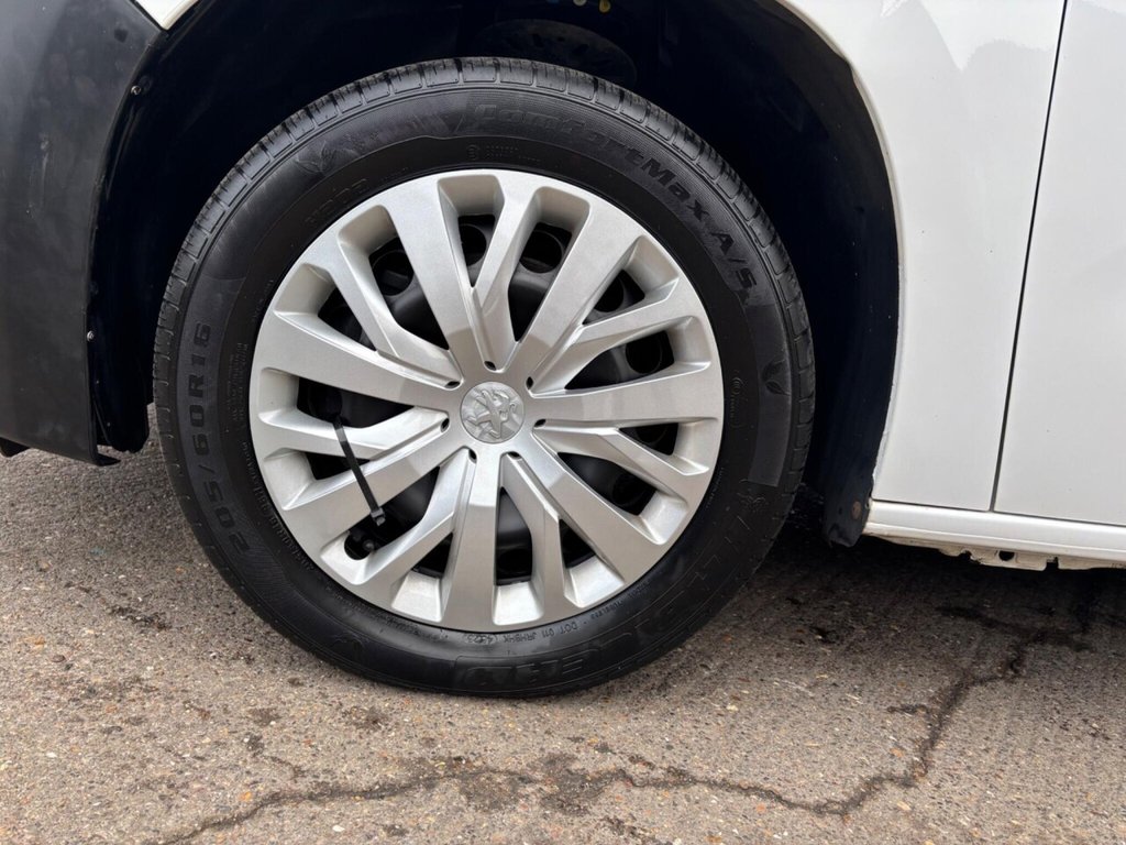 Used Peugeot Partner 2019 for sale - 77693298: Photo 6