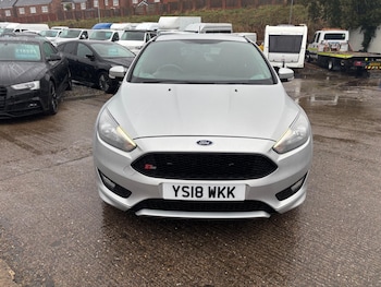 Used Ford Focus 2018 for sale - 76573701: Photo