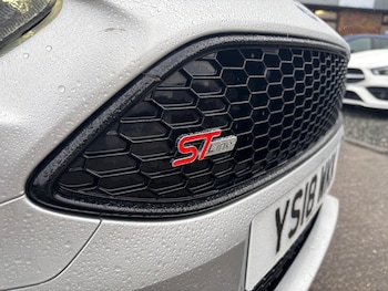 Used Ford Focus 2018 for sale - 76573701: Photo