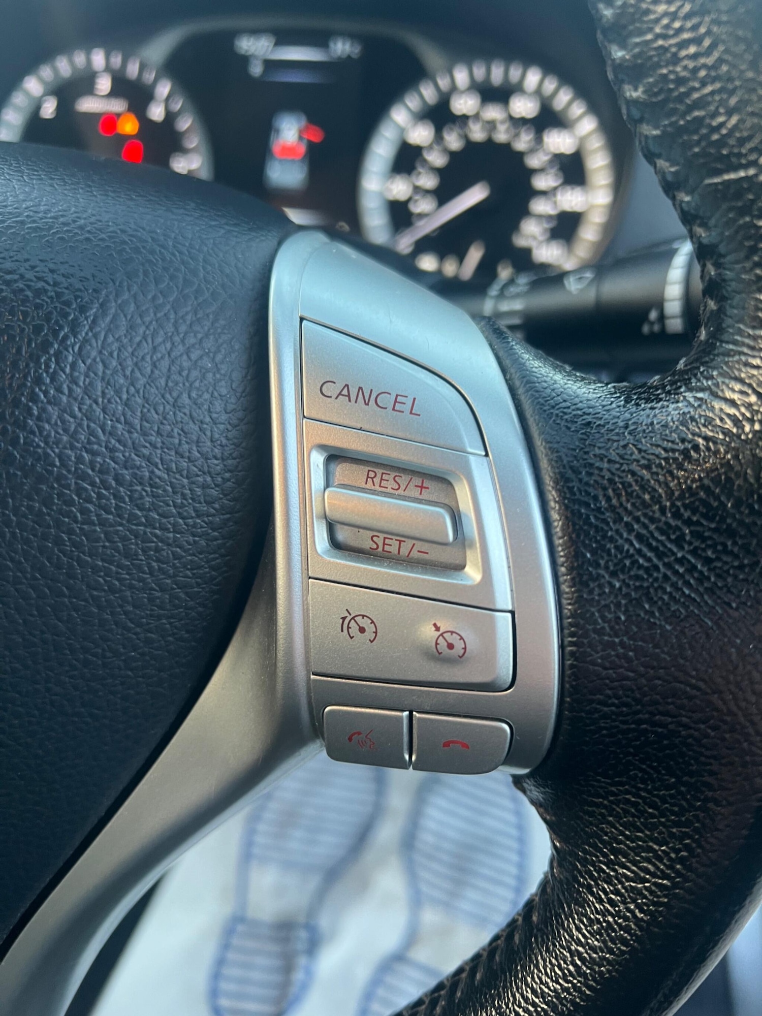 Used Nissan Navara 2019 for sale - 76866385: Photo 27