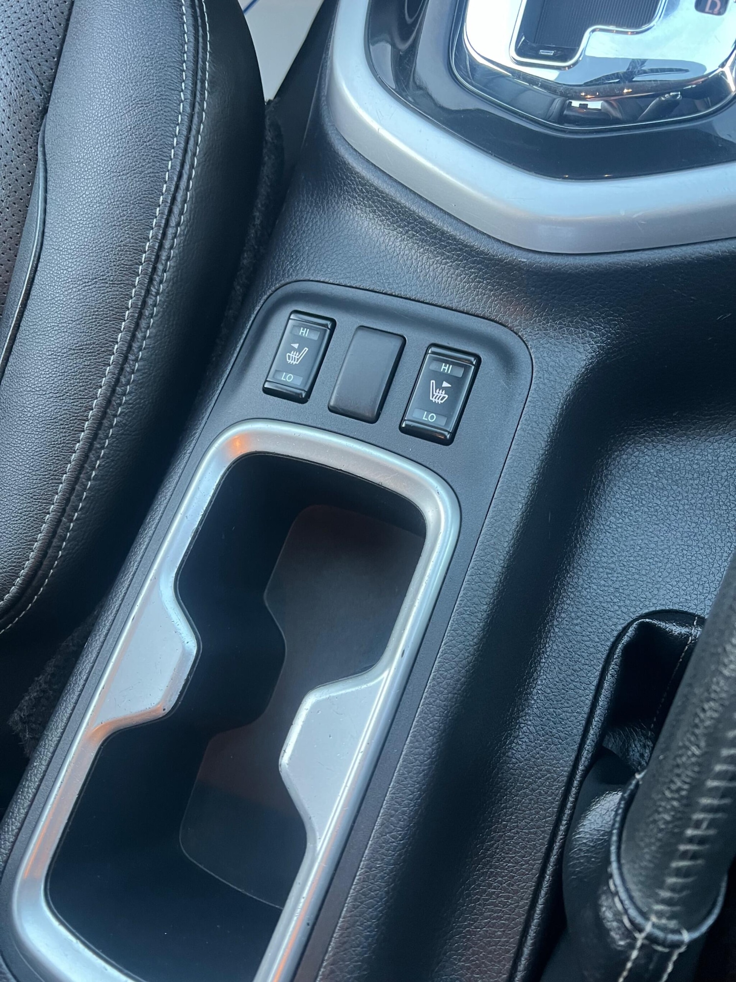 Used Nissan Navara 2019 for sale - 76866385: Photo 32