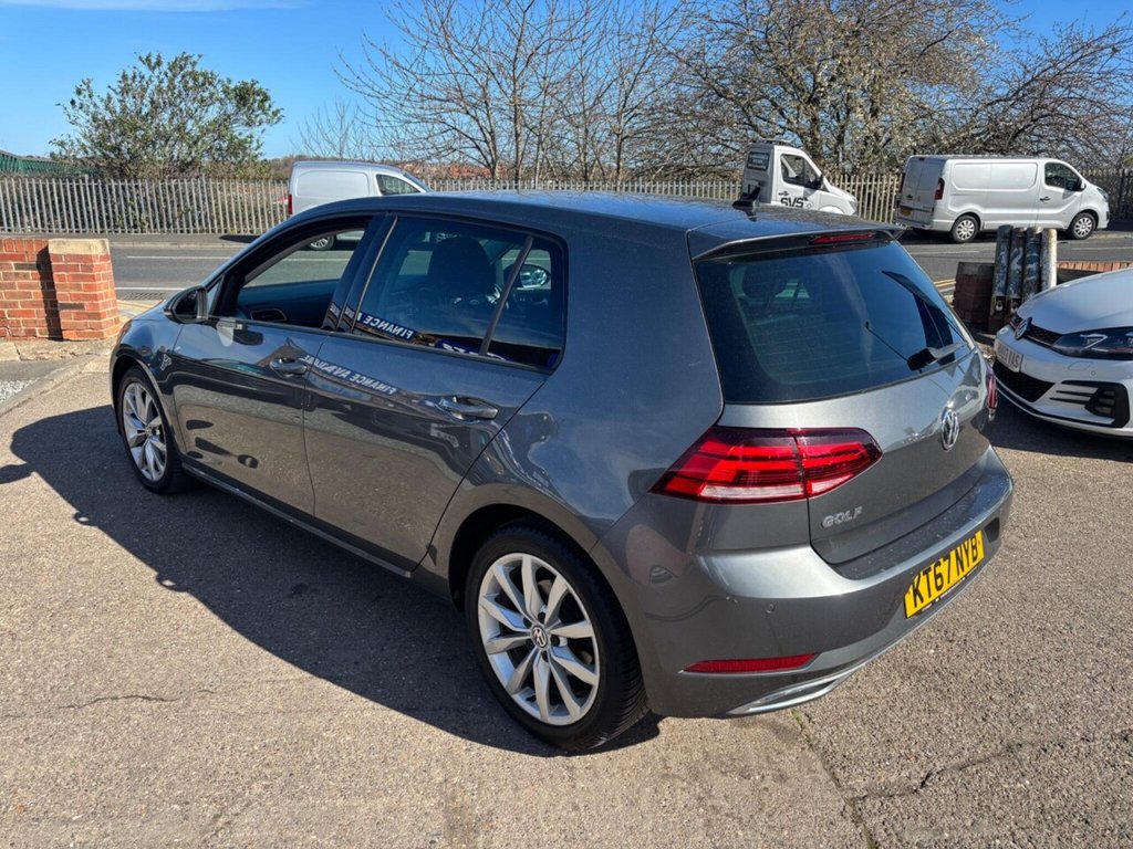 Used Volkswagen Golf 2018 for sale - 78200846: Photo 9