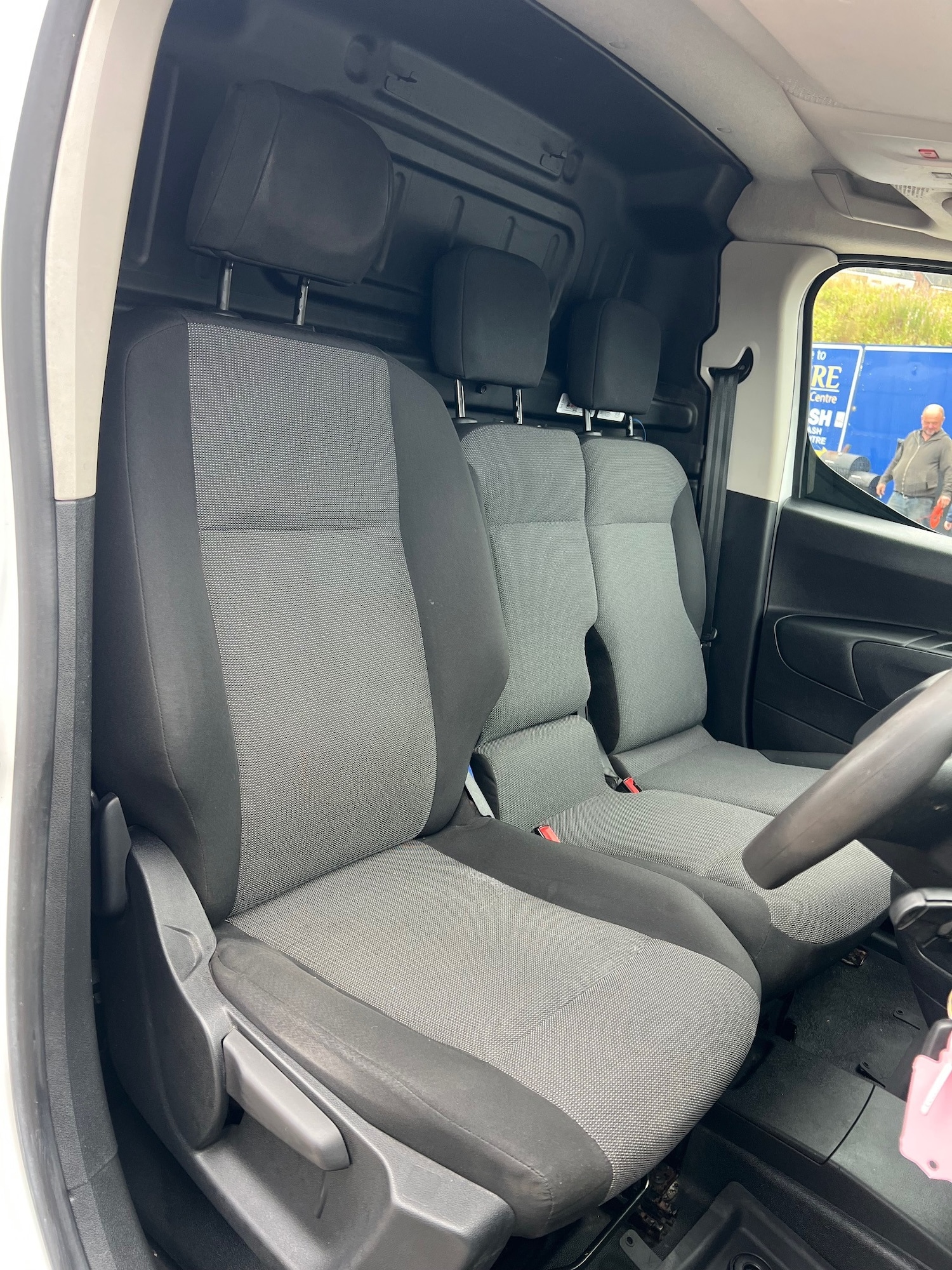 Vehicle 14