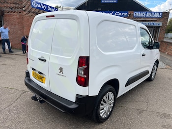 Used Peugeot Partner 2019 for sale - 75726422: Photo