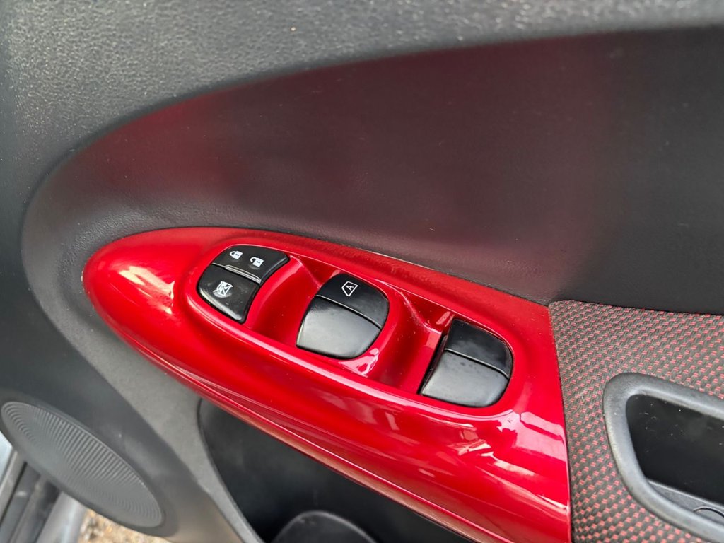 Used Nissan Juke 2016 for sale - 77153564: Photo 17