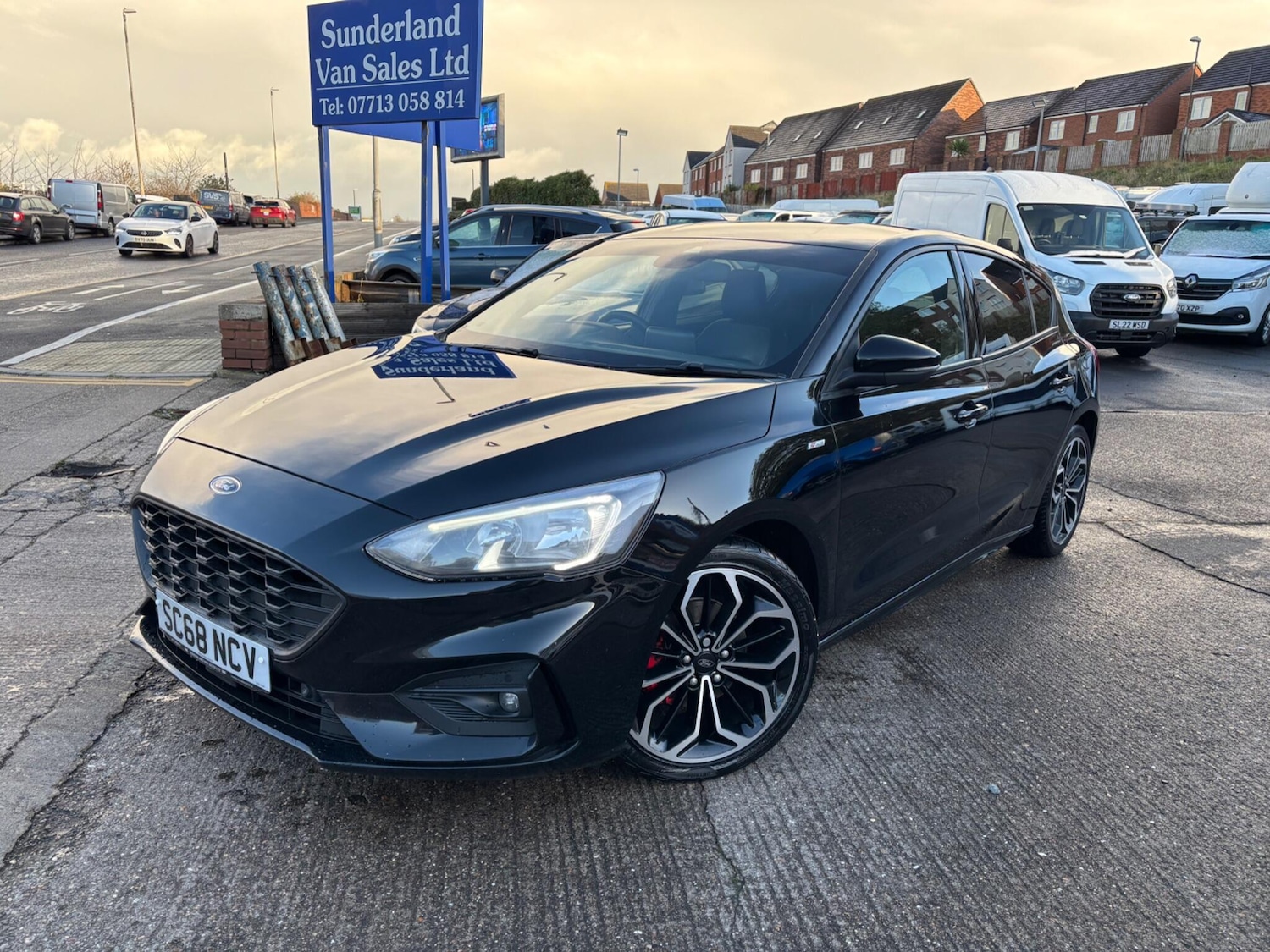Used Ford Focus 2019 for sale - 76644706: Photo 1