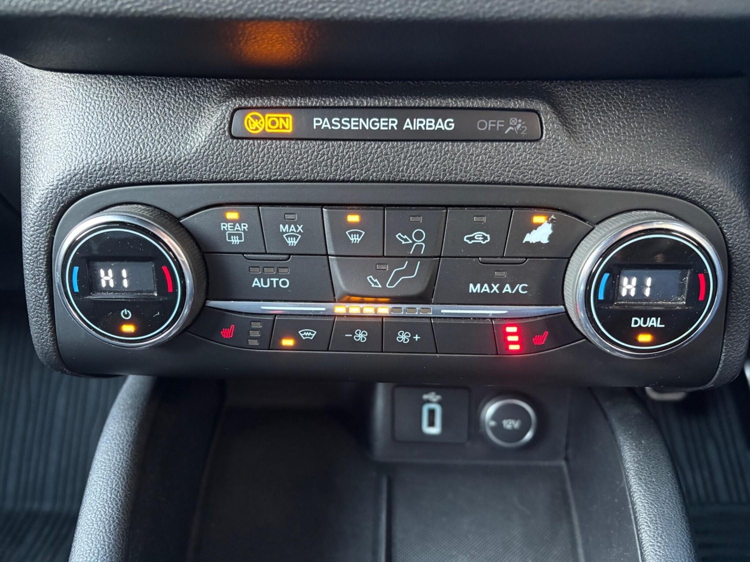 Used Ford Focus 2019 for sale - 76644706: Photo 32