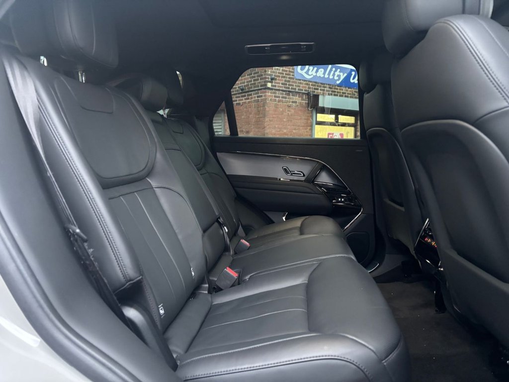 Used Land Rover Range Rover Sport 2024 for sale - 77188557: Photo 17