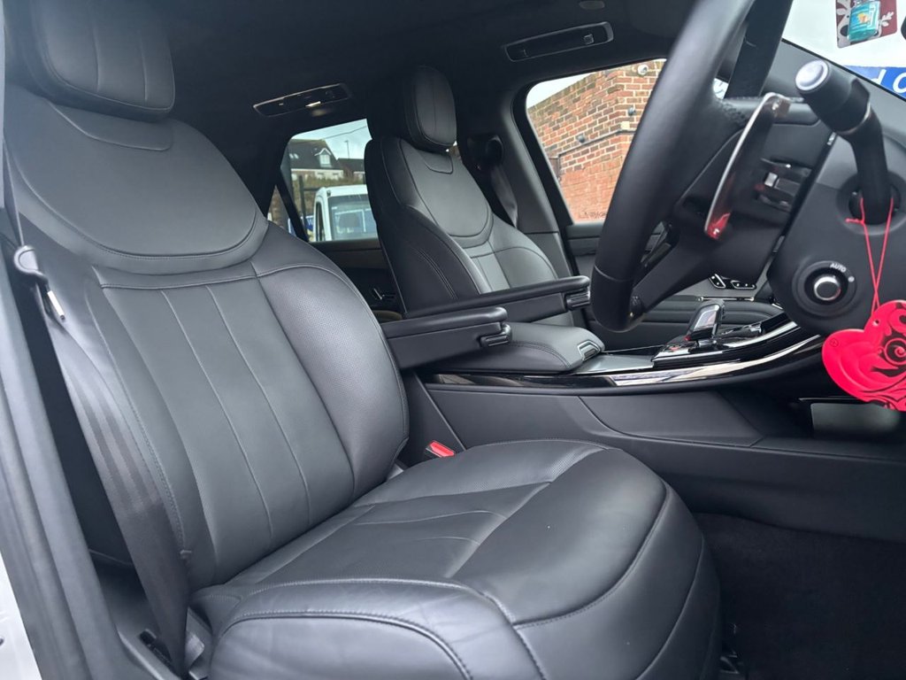 Used Land Rover Range Rover Sport 2024 for sale - 77188557: Photo 19