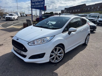 Used Ford Fiesta 2014 for sale - 78401704: Photo