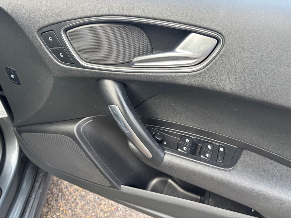 Used Audi A1 2012 for sale - 77356076: Photo 13