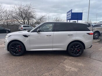 Used Land Rover Range Rover Sport 2024 for sale - 78570085: Photo
