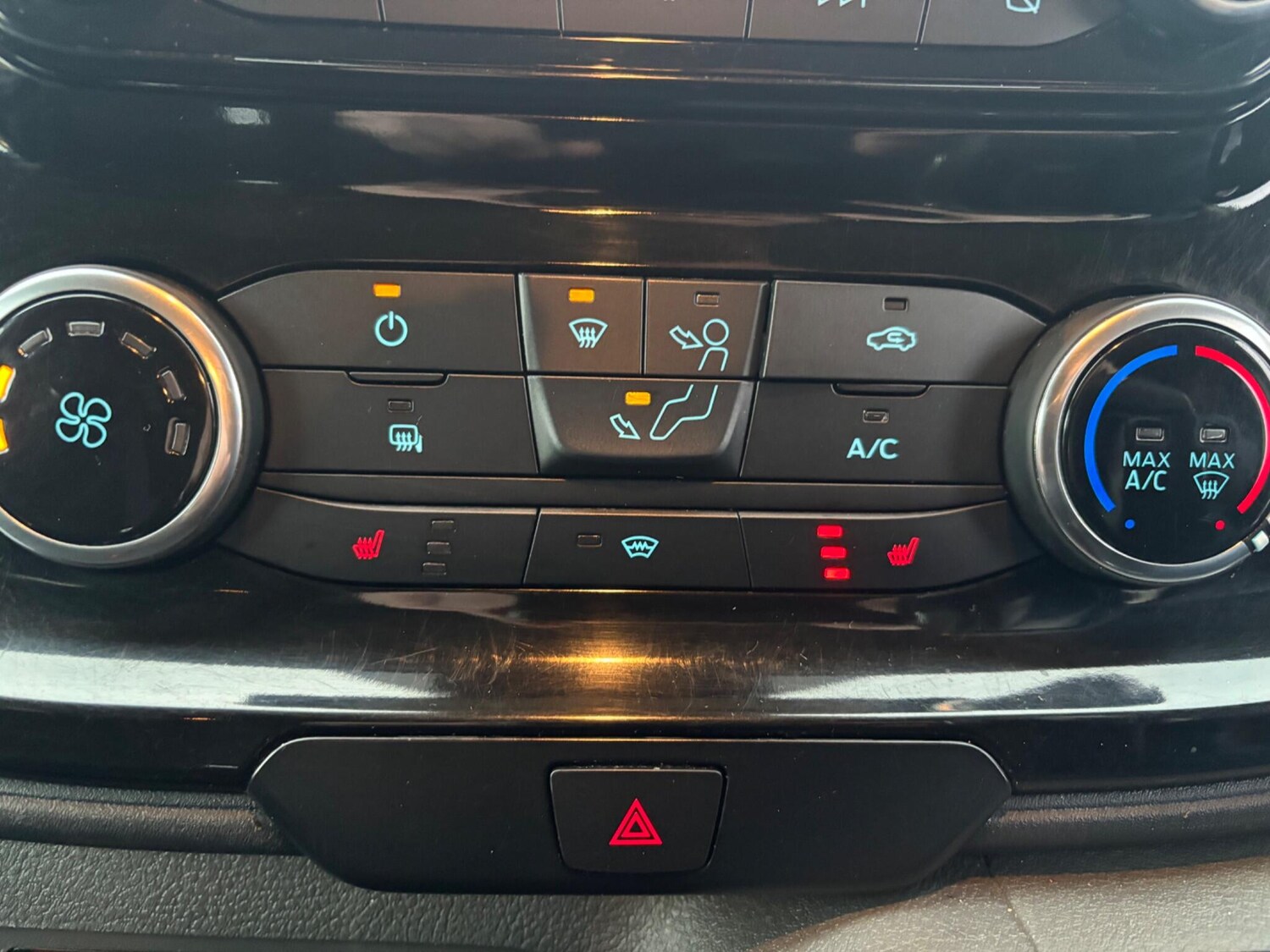 Used Ford Transit Custom 2020 for sale - 76550331: Photo 28