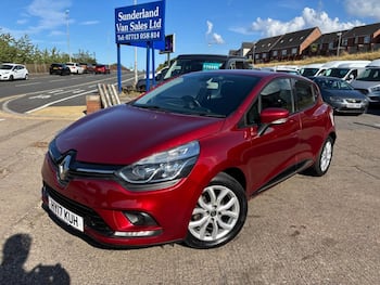 Used Renault Clio 2017 for sale - 79530552: Photo