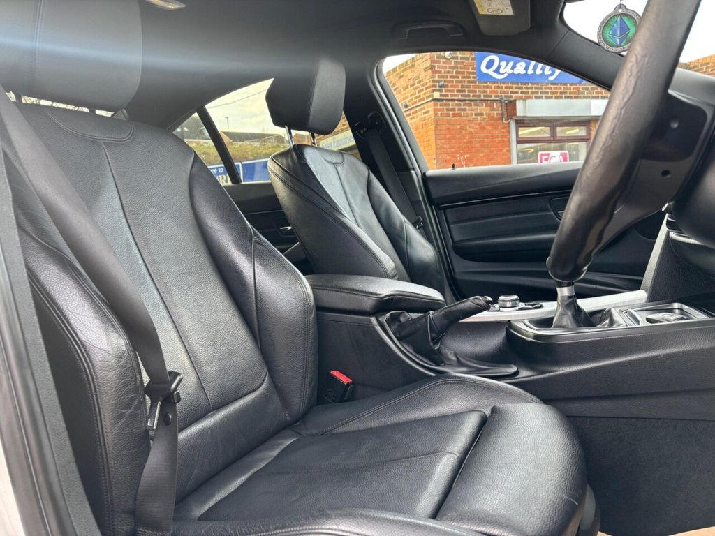 Used BMW 3 Series 2017 for sale - 77594416: Photo 17