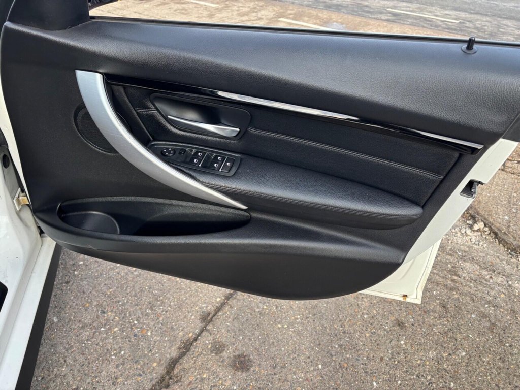 Used BMW 3 Series 2017 for sale - 77594416: Photo 21