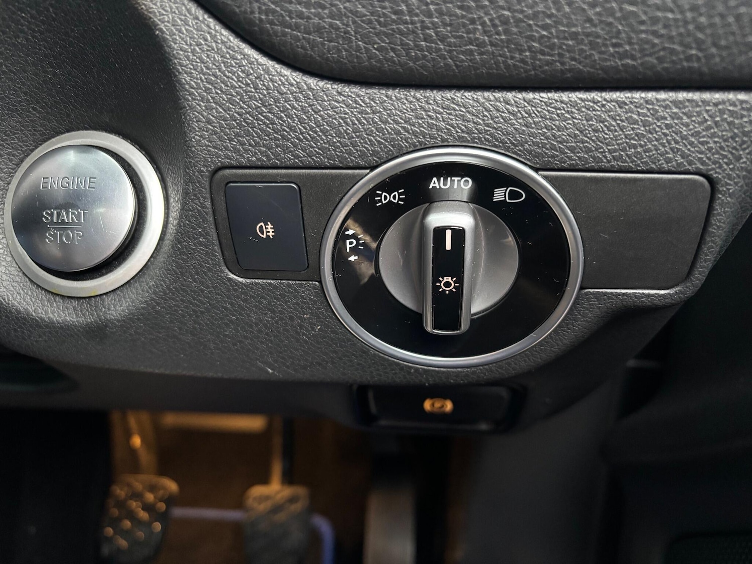 Used Mercedes-Benz GLA 2017 for sale - 76887043: Photo 28