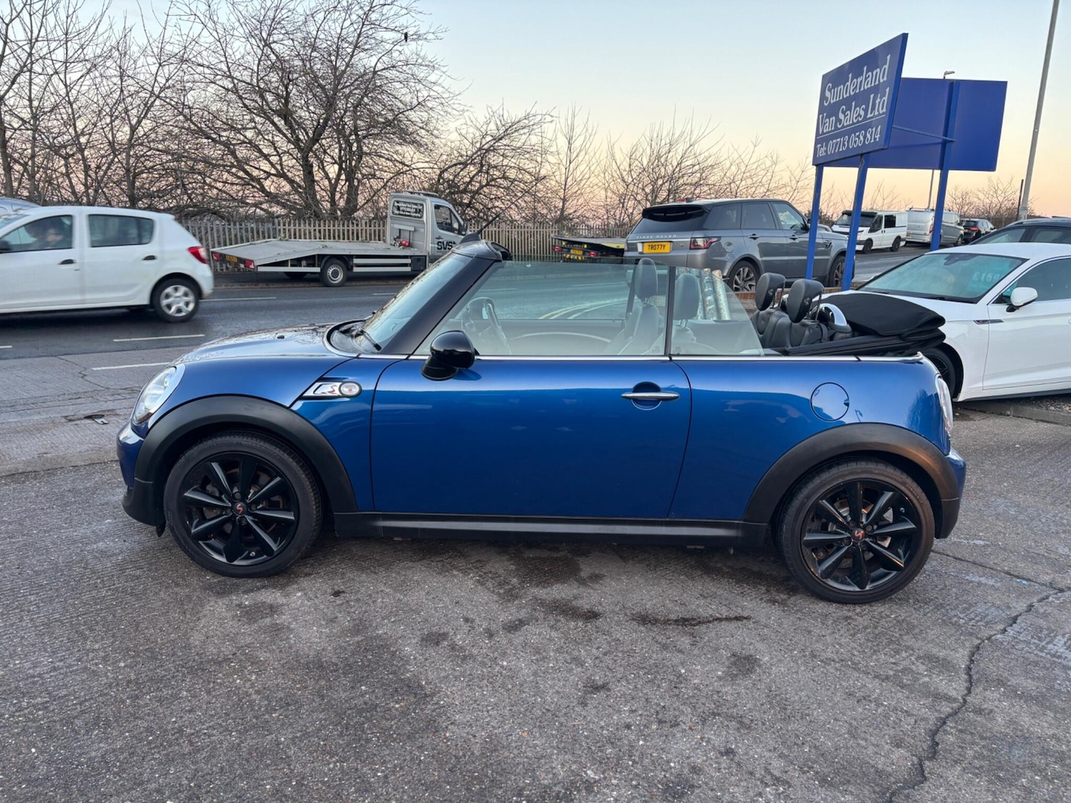 Used MINI Convertible 2015 for sale - 76801060: Photo 12