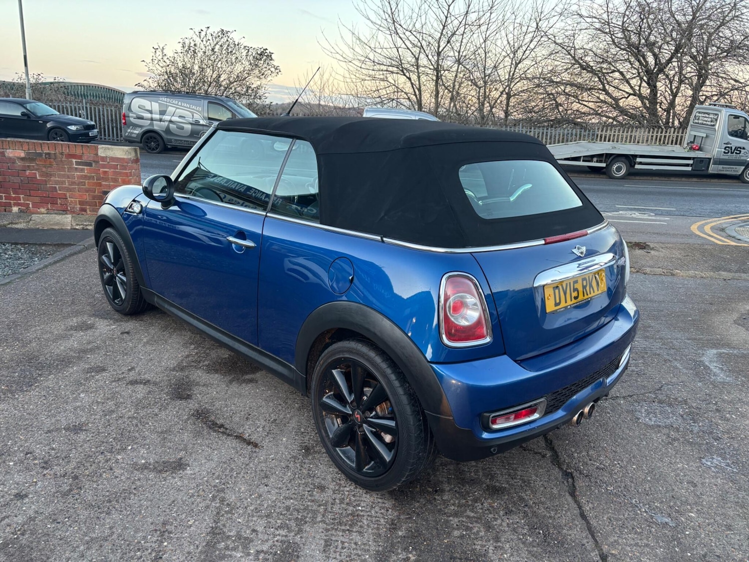 Used MINI Convertible 2015 for sale - 76801060: Photo 5