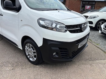 Used Vauxhall Vivaro 2020 for sale - 79142205: Photo