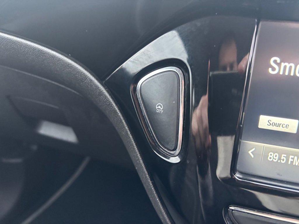 Used Vauxhall ADAM 2016 for sale - 77263815: Photo 28