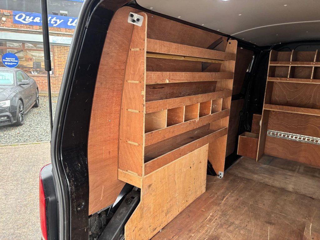 Used Volkswagen Transporter 2021 for sale - 77250727: Photo 15