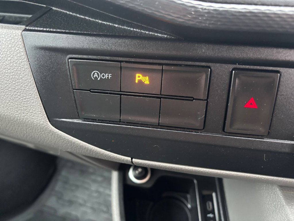 Used Volkswagen Transporter 2021 for sale - 77250727: Photo 30