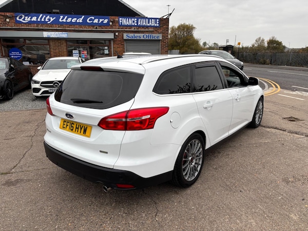 Used Ford Focus 2016 for sale - 76294532: Photo 3