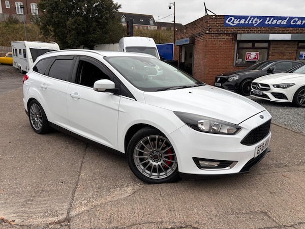 Used Ford Focus 2016 for sale - 76294532: Photo 5