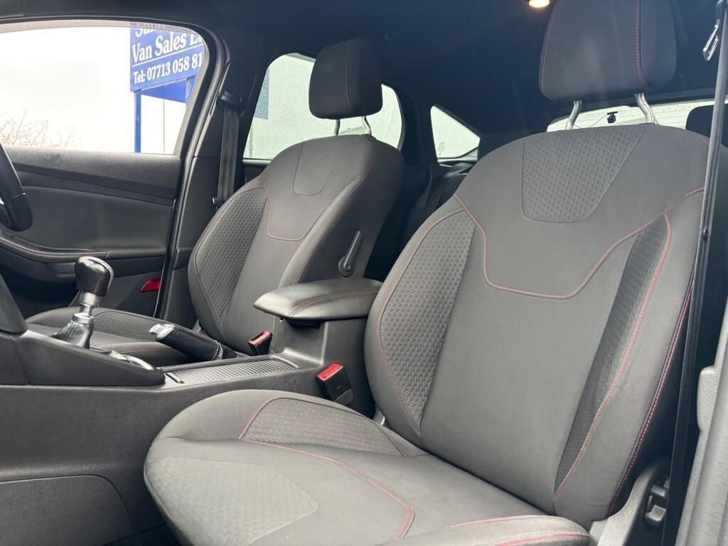 Used Ford Focus 2018 for sale - 76945351: Photo 19