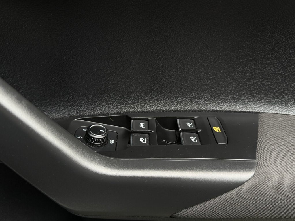 Used Volkswagen Polo 2019 for sale - 77563773: Photo 41