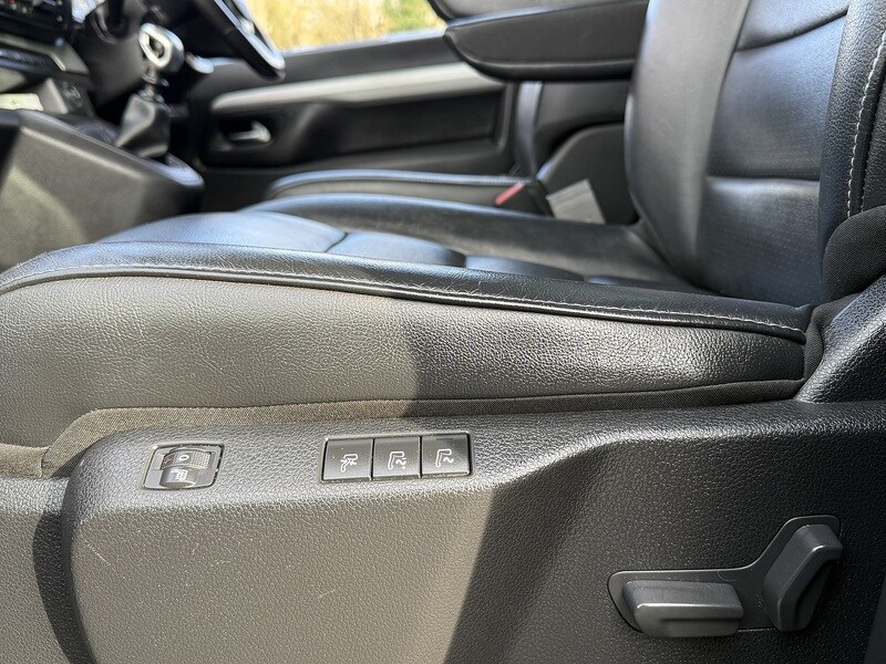 Used Peugeot Traveller 2018 for sale - 77821879: Photo 13