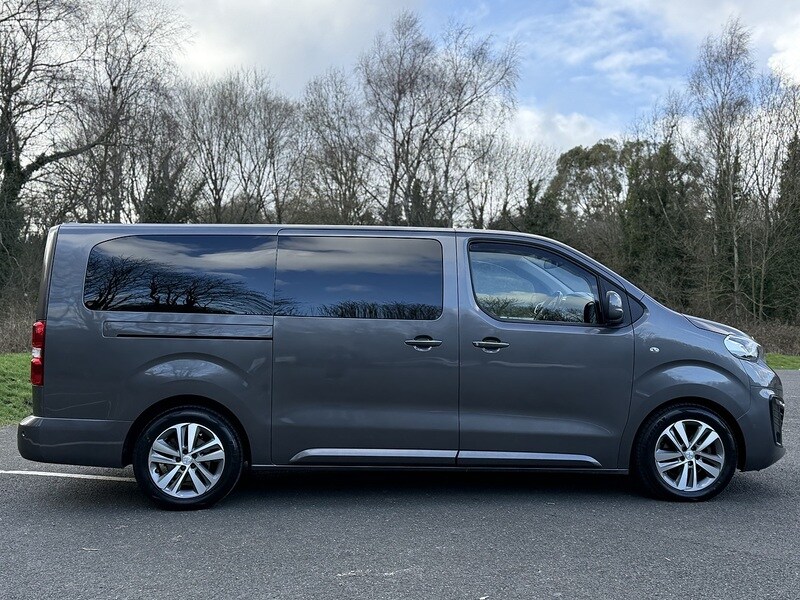Used Peugeot Traveller 2018 for sale - 77821879: Photo 14