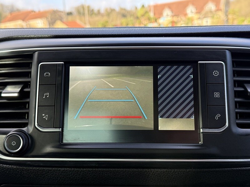 Used Peugeot Traveller 2018 for sale - 77821879: Photo 26