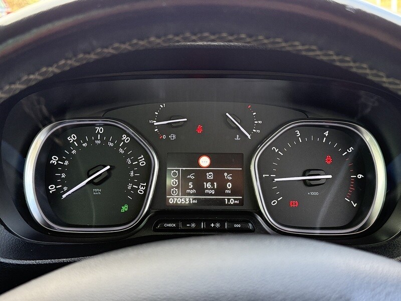 Used Peugeot Traveller 2018 for sale - 77821879: Photo 45