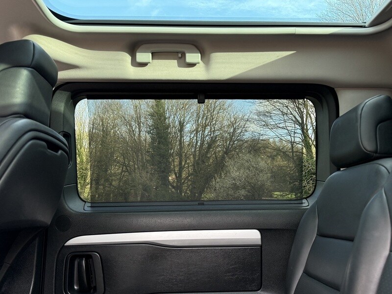 Used Peugeot Traveller 2018 for sale - 77821879: Photo 49