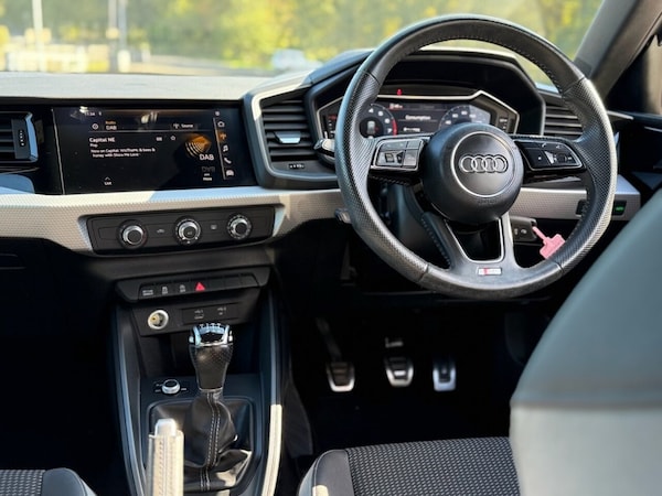 Used Audi A1 2019 for sale - 76338365: Photo 2