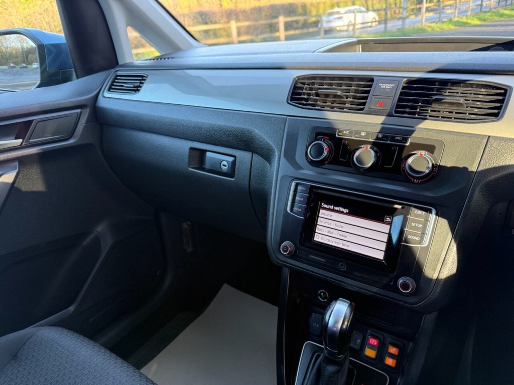 Used Volkswagen Caddy Life 2016 for sale - 76941643: Photo 43