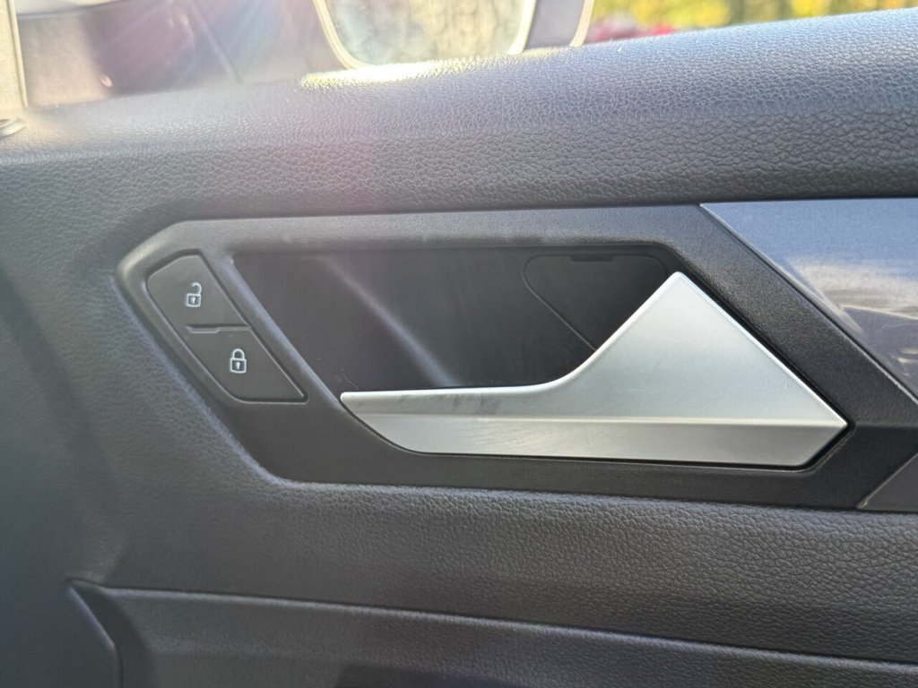 Used Volkswagen T-Roc 2020 for sale - 76367825: Photo 47