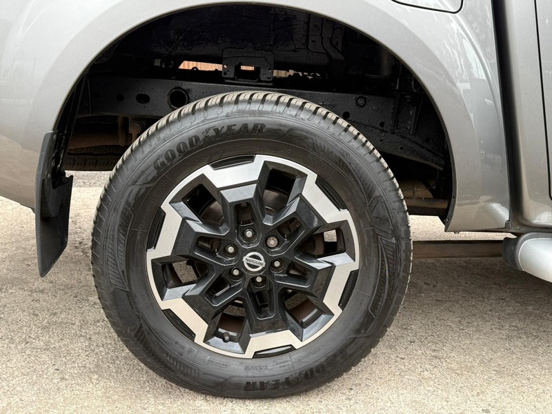 Used Nissan Navara 2019 for sale - 78177473: Photo 2