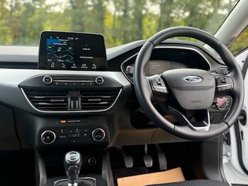 Used Ford Focus 2018 for sale - 77422047: Photo