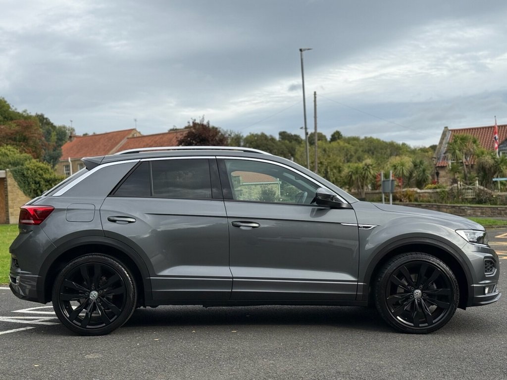 Used Volkswagen T-Roc 2019 for sale - 76338392: Photo 11