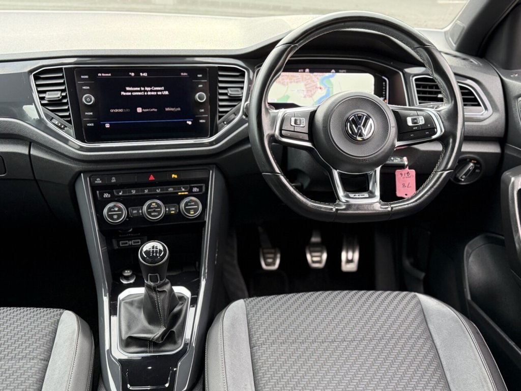 Used Volkswagen T-Roc 2019 for sale - 76338392: Photo 2