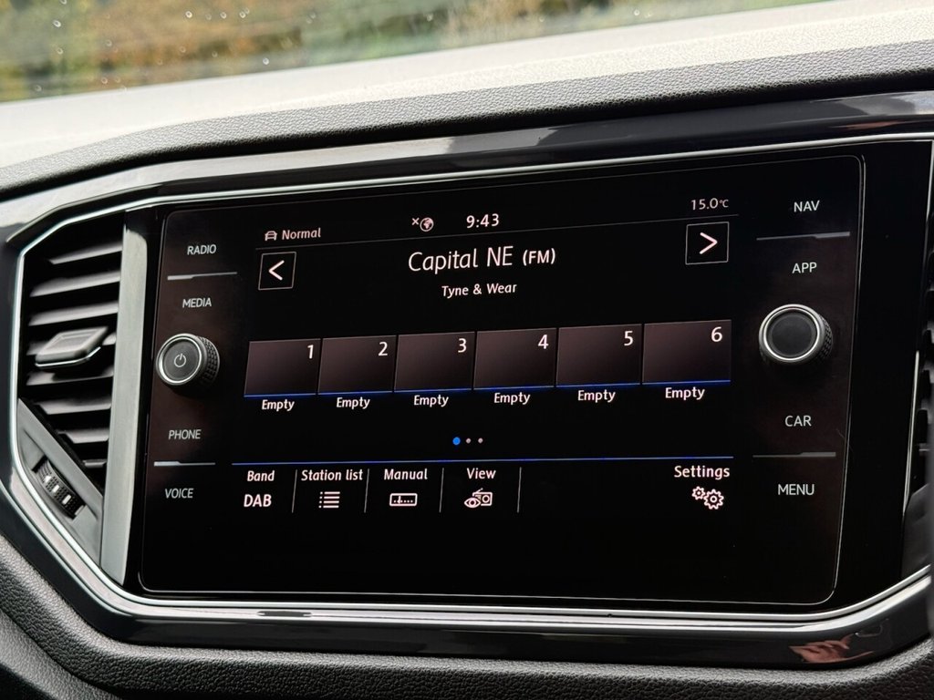 Used Volkswagen T-Roc 2019 for sale - 76338392: Photo 28