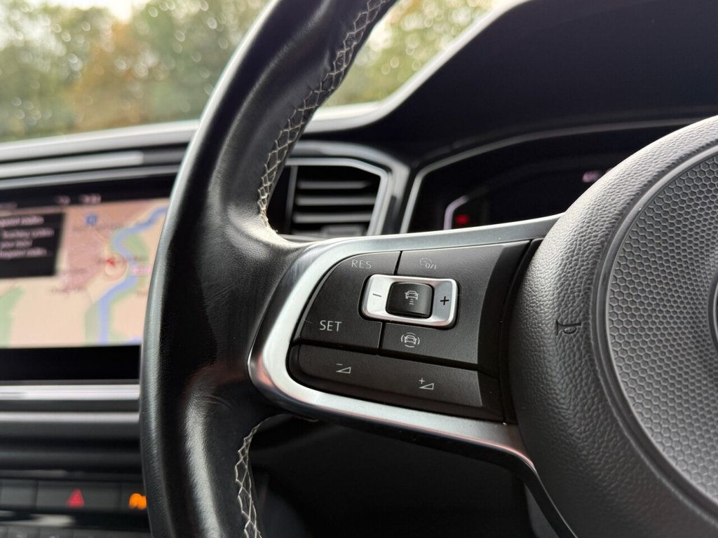Used Volkswagen T-Roc 2019 for sale - 76338392: Photo 36