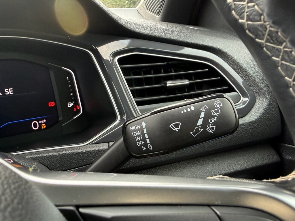 Used Volkswagen T-Roc 2019 for sale - 76338392: Photo 41