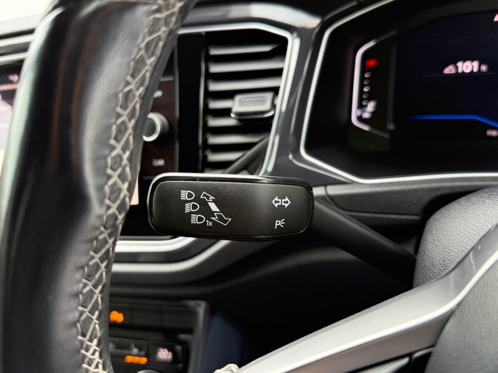 Used Volkswagen T-Roc 2019 for sale - 76338392: Photo 43